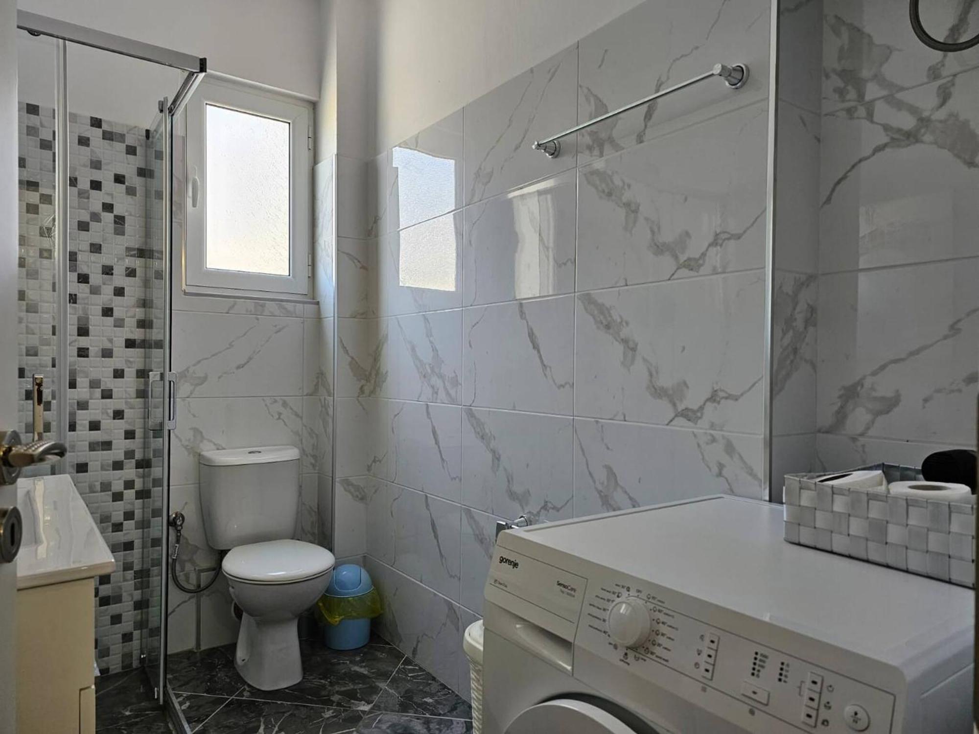 סרנדה Brand New Apartments מראה חיצוני תמונה