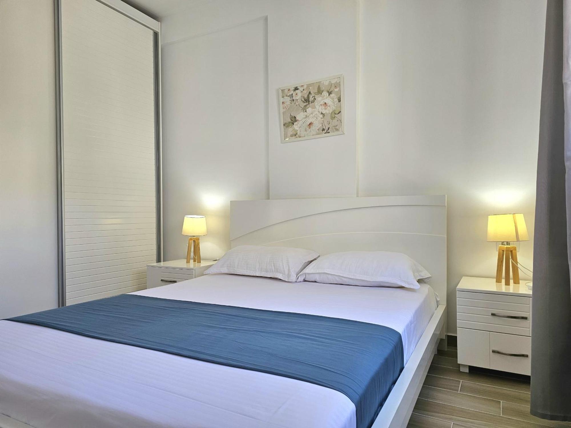 סרנדה Brand New Apartments מראה חיצוני תמונה
